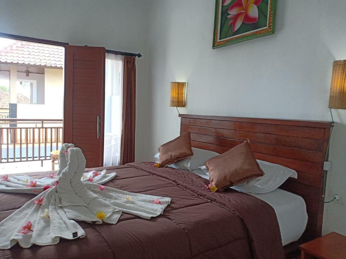 Dwiki Putra Home Stay Nusa Lembongan  Exterior photo