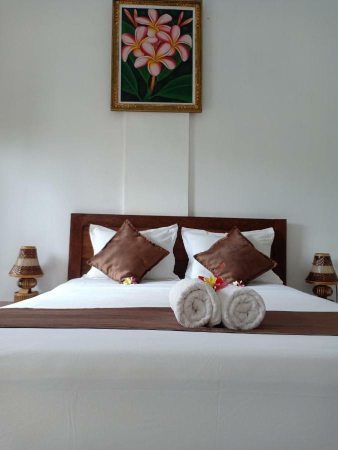 Dwiki Putra Home Stay Nusa Lembongan  Exterior photo